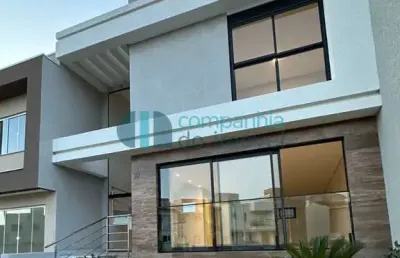 Casa em condomínio fechado com 3 quartos à venda na Rua Ângelo Tozim, 230, Campo de Santana, Curitiba