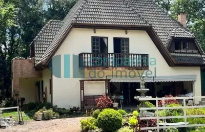 Casa com 4 quartos à venda na Rua Prodócimo Lago, 1242, Taboão, Curitiba