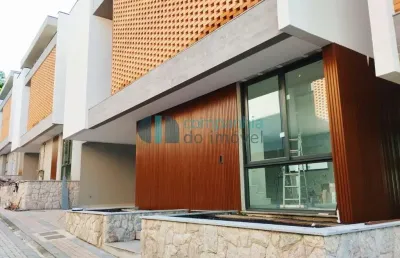 Casa em condomínio fechado com 4 quartos à venda na Rua Jorge Brey, 957, Xaxim, Curitiba