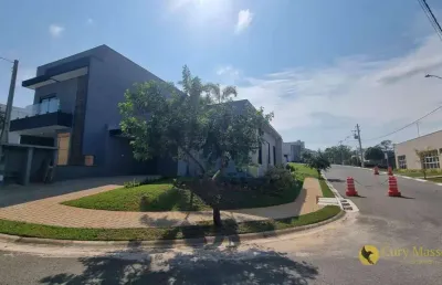 Casa térrea, moderna e aconchegante para venda no condomínio gardenville em itu, possui 3 suítes