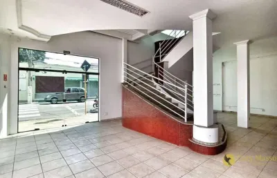 Salão comercial de esquina com 400m² e localização sensacional, disponível para locação por r$10.000/mês - centro - itu/sp