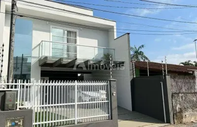 Casa com 3 quartos à venda na Rua Colon, 655, Glória, Joinville