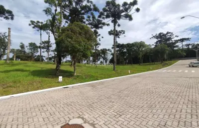 Terreno à venda na Avenida Cônego João Marchesi, Jardim Mariana, Canela