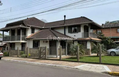 Casa com 3 dormitórios à venda, 195 m² - piratini - gramado/rs