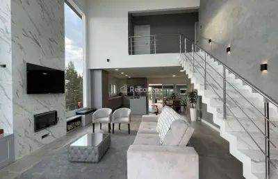 Apartamento com 3 quartos à venda na Avenida Roma, Morada da Serra, Gramado