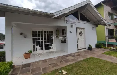 Apartamento com 3 quartos à venda na Rua Getúlio Vargas, Piratini, Gramado