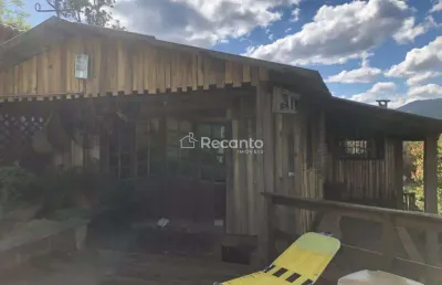 Sítio com 330m²de área total construída, 30000 m² - são joão - canela/rs