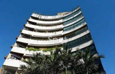 Localização privilegiada - praça! - prédio moderno - alto luxo