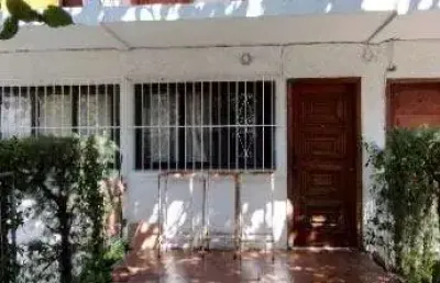 Casa com 1 dormitório  1 quadra da praia do forte à venda, 65 m² por r$ 380.000 - vila nova - cabo frio/rj