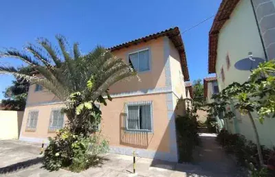 Apartamento com 2 dormitórios à venda, 56 m² por r$ 170.000,00 - monte alegre - cabo frio/rj