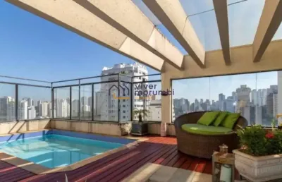 Linda cobertura, ótima localização ,piscina , área gourmet