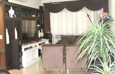 Casa no panamby com 4 quartos sendo 4 suítes e 4 vagas de garagem!