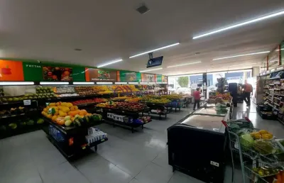 Com ou sem renda - comercial na av. francisco morato