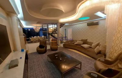 Casa em condomínio fechado com 4 quartos para alugar na Rua Sílvio Tramontano, --, Real Parque, São Paulo