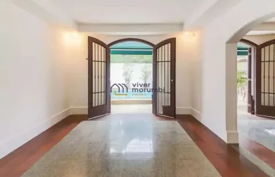 Excelente casa com piscina // frente à linda praça com muito verde!! grande oportunidade!!! confira!