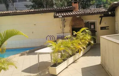 Casa em condomínio fechado com 3 quartos para alugar na Rua Frederico Guarinon, --, Morumbi, São Paulo