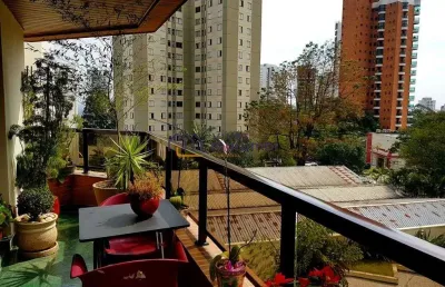 Ensolarado, três vagas de garagem, depósito, vagas para visitantes