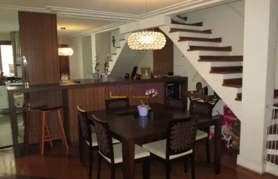 Casa em condomínio fechado com 3 quartos à venda na Rua Artur de Souza Marques, --, Real Parque, São Paulo
