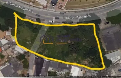 Excelente terreno como oportunidade na rua carlos magalhães.