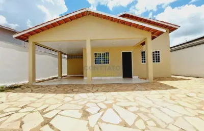 (venda) casa 02 quartos, terreno grande, com bom acabamento codigo: 97713