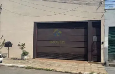Casa com 2 quartos à venda na rua martim-pescador, 1, coxipó da ponte, cuiabá, 200 m2 por r$ 480.000