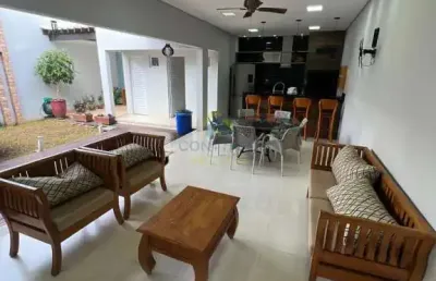 Casa recanto dos passáros - cuiabá-mt com 04 quartos sendo 01 suíte - acabamento rebaixado em gesso - valor r$ 990.000,00 codigo: 107824