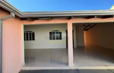 Casa ampla com excelente estrutura para comercio e residência , área externa privilegiada! codigo: 128008
