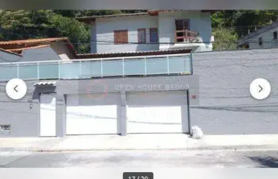 Open house vende imóvel de 4 quartos em serra grande, niterói rj.