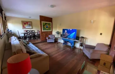 Open house vende casa em piratininga, 4 quartos, 5 vagas de garagem vista pra lagoa, próximo a prai