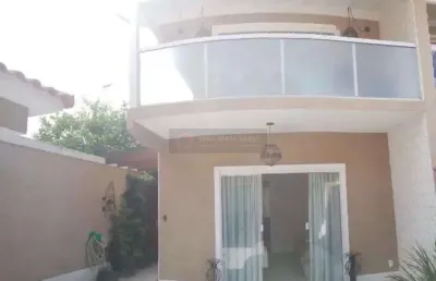 Casa em condomínio fechado com 3 quartos à venda na Rua Primeiro de Maio, Barro Vermelho, São Gonçalo