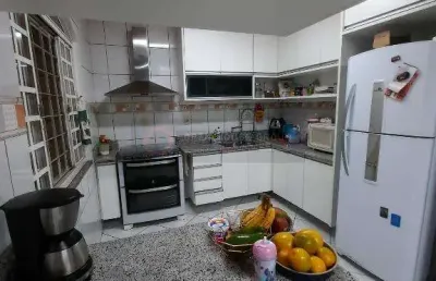 Baixouu open house vende casa 3 quartos - boa vista são gonçalo rj.