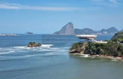 Cobertura com 5 quartos à venda na Praia João Caetano, Ingá, Niterói