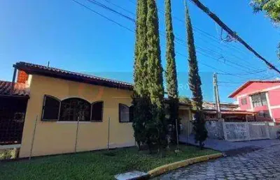 Open house vende casa no condomínio lirios do campo  iv