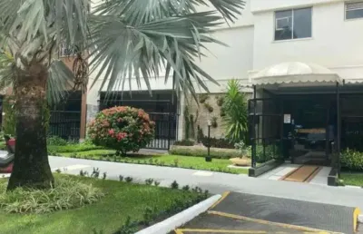 Open houve vende !!!! ótimo apartamento de 2 quartos no colubandê.