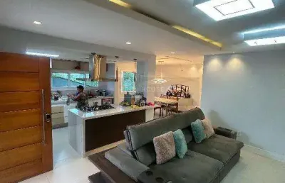 Casa com 3 quartos à venda na Rua Raul Corrêa de Araújo, Piratininga, Niterói