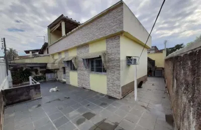 Casa com 3 quartos à venda na Rua Artur Salgueiro, 00, Mutuá, São Gonçalo