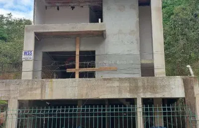 Oportunidade única! casa de 4 quartos em fase final de construção no reserva park - maria paula.  a