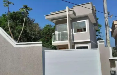 Casa à venda na Rua Galvão Torres de Castro, Maria Paula, São Gonçalo