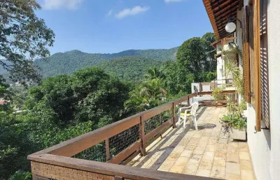 Open house vende casa em condomínio em itaipú com 4 quartos e vista maravilhosa.