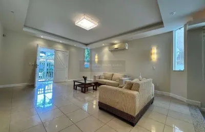 Open house vende linda casa duplex com 4 quartos (3 suítes), próximo ao grotão!!!