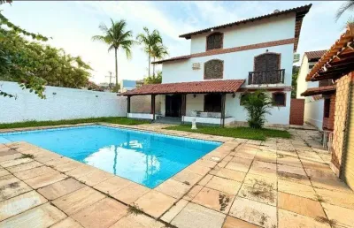 Casa com 3 quartos à venda na Rua Professor Michelle Silveira De Moraes, 16, Camboinhas, Niterói