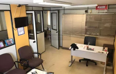 Open house vende sala comercial no centro de niterói com divisórias