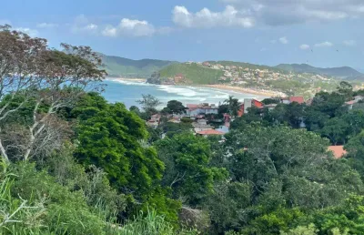 Open house vende casa em búzios, porteira fechada, com 2 quartos , 1 suíte na praia de geribá