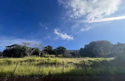 Terreno à venda na Rua Teixeira, 100, Taboão, Bragança Paulista