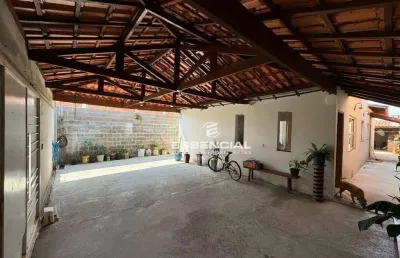 Casa com 5 dormitórios à venda, 230 m² por r$ 450.000,00 - residencial ouro verde - botucatu/sp