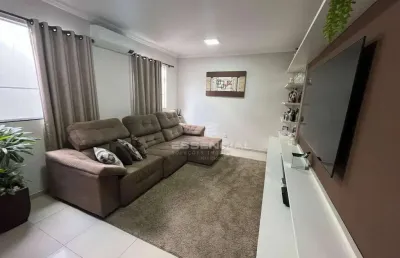 Casa com 3 dormitórios à venda, 170 m² por r$ 450.000,00 - jardim maria luiza - botucatu/sp