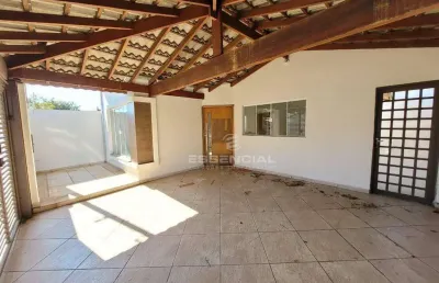 Casa com 3 dormitórios à venda, por r$ 550.000 - jardim paraíso ii - botucatu/sp