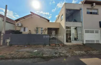 Casa com 3 dormitórios à venda, 142 m² por r$ 600.000,00 - vila dos lavradores - botucatu/sp