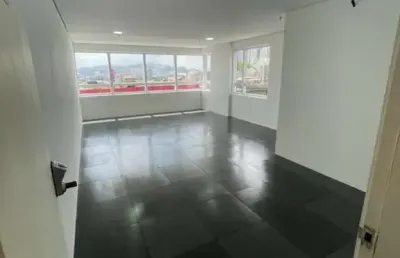 Sala comercial para locação em barueri, alphaville centro industrial e empresarial/alphaville., 1 banheiro, 1 vaga