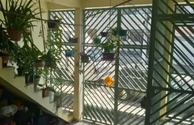 Casa com 3 quartos à venda na rua sena madureira, 1077, jardim cumbica, guarulhos por r$ 300.000